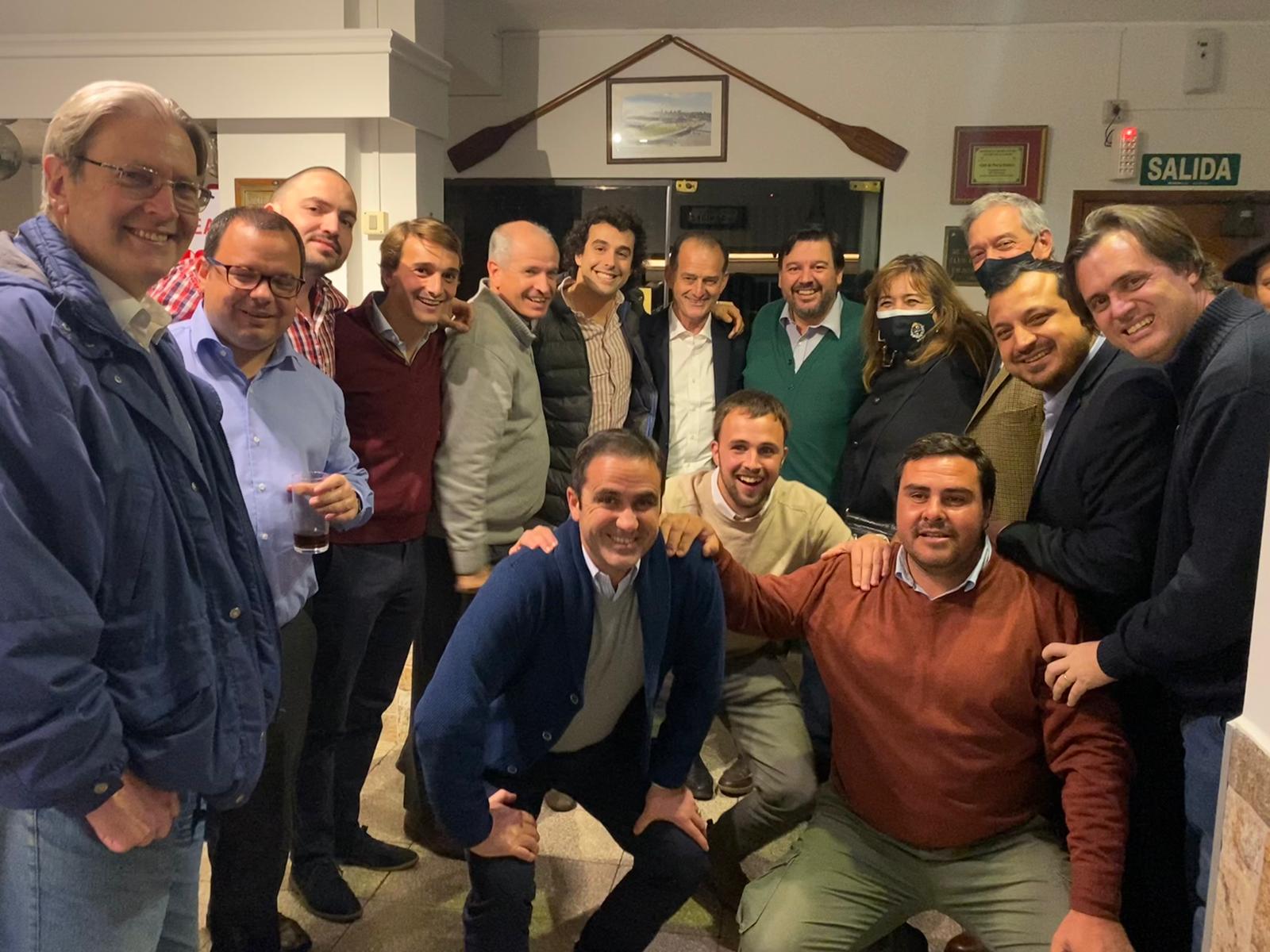 Encuentro entre miembros de Ciudadanos y cabildantes.