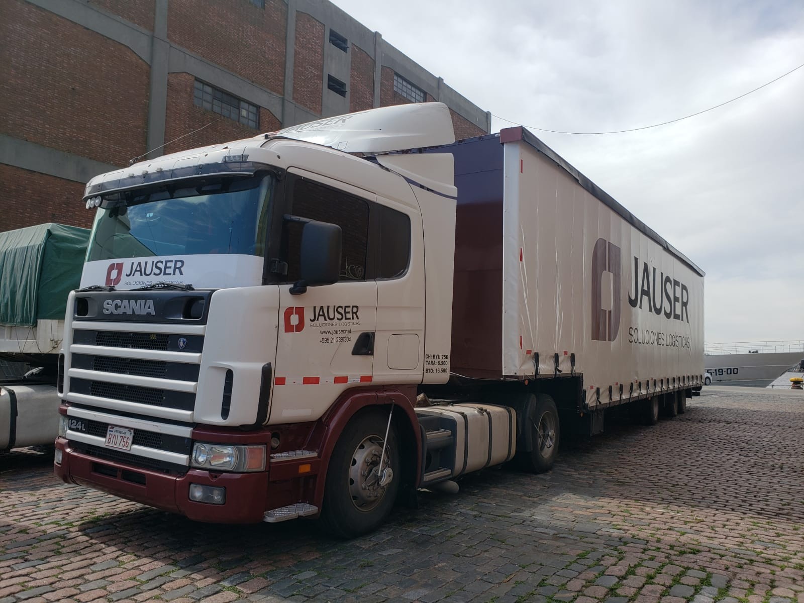 Camión de Jauser Servicios Logísticos.