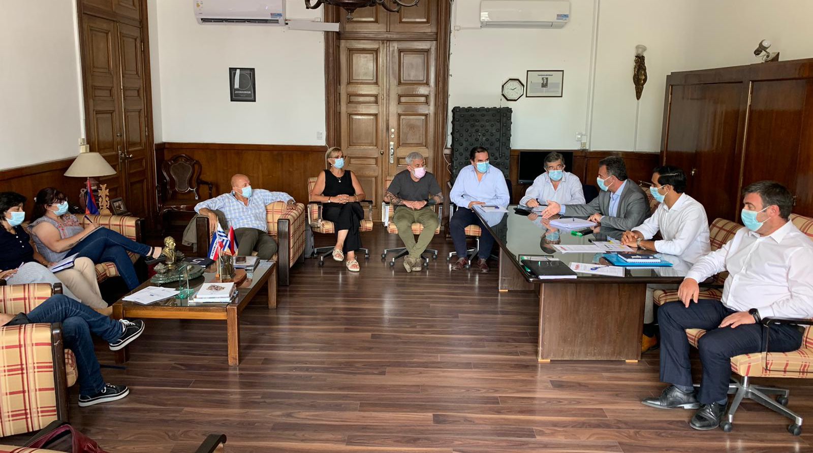 Reunión entre MSP, FUS y Afuncag por Casa de Galicia. Foto: @JoseSatdjian