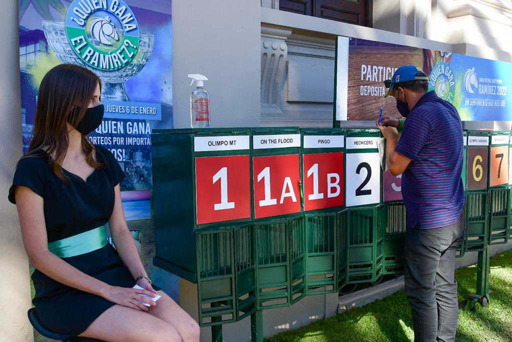 Jornada de Gran Premio Ramírez 2022 en el Hipódromo de Maroñas. Foto: Estefanía Leal