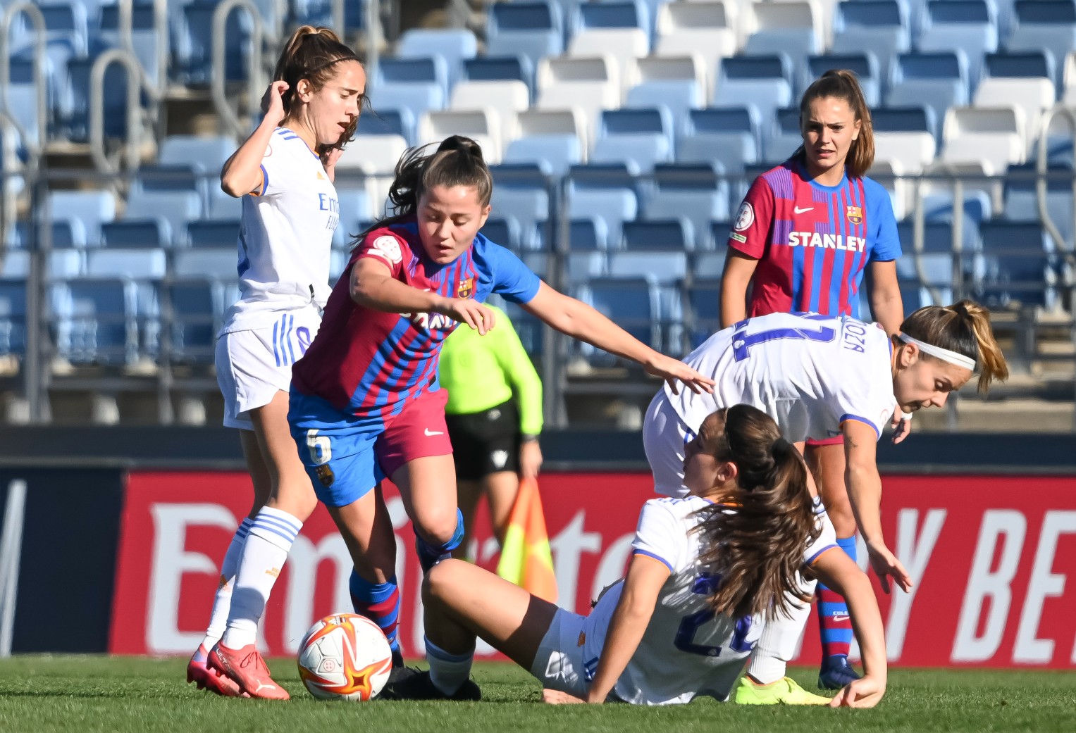 Barcelona-Real Madrid en fútbol femenino.