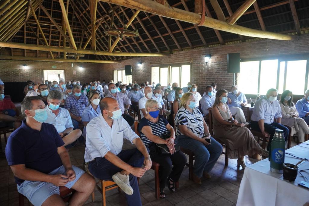 Reunión Aire Fresco en Atlántida. Foto: Gentileza Aire Fresco