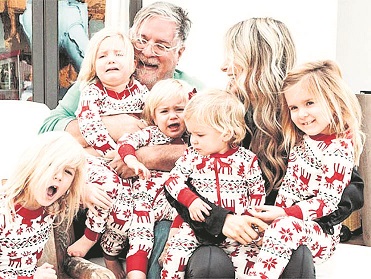 Matt tiene cinco hijos fruto de su amor con Agustina Picasso, 23 años menor que él.