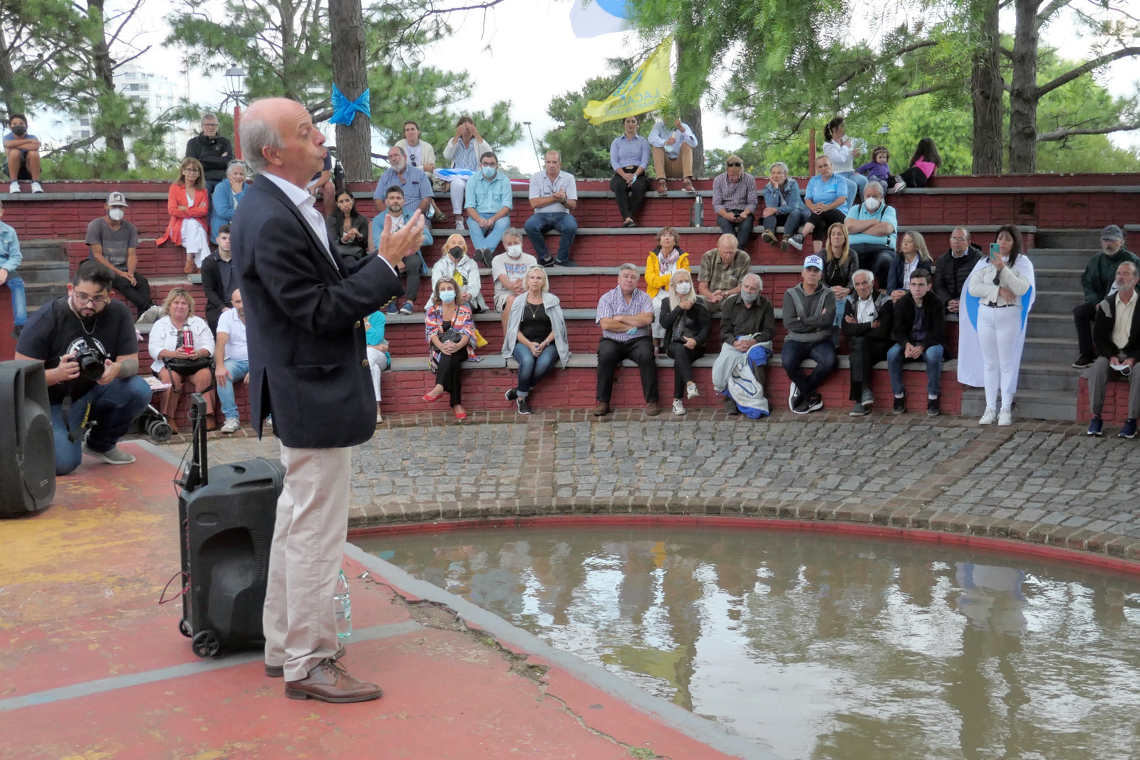 Javier García en acto por el "NO" en Plaza del Vigía, Maldonado. Foto: Ricardo Figueredo
