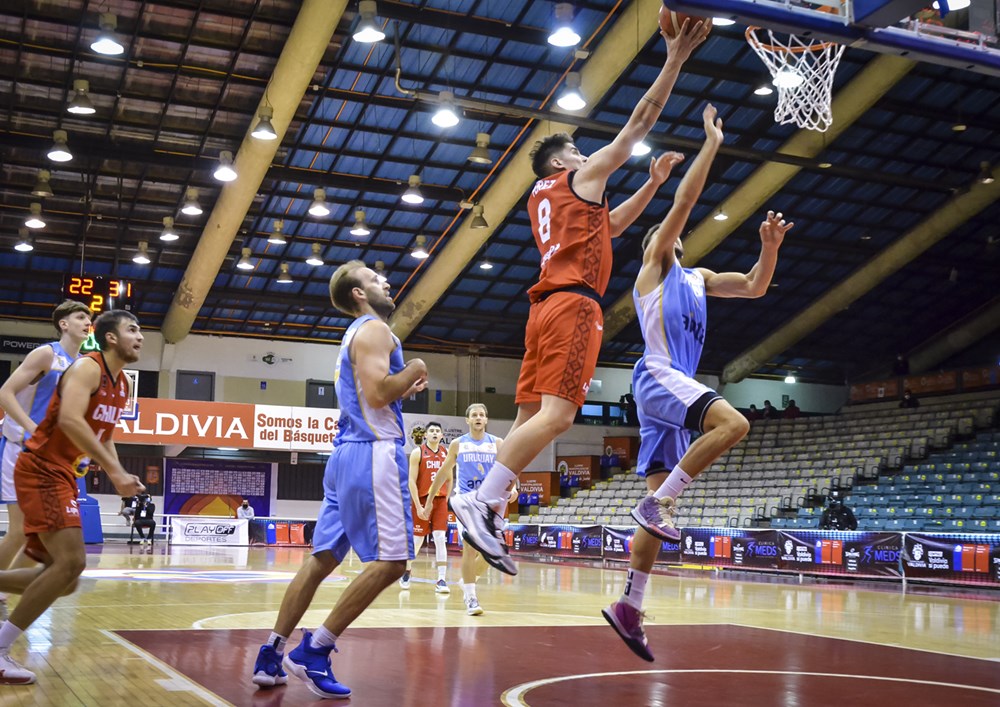 Uruguay vs. Chile. Foto: FIBA.