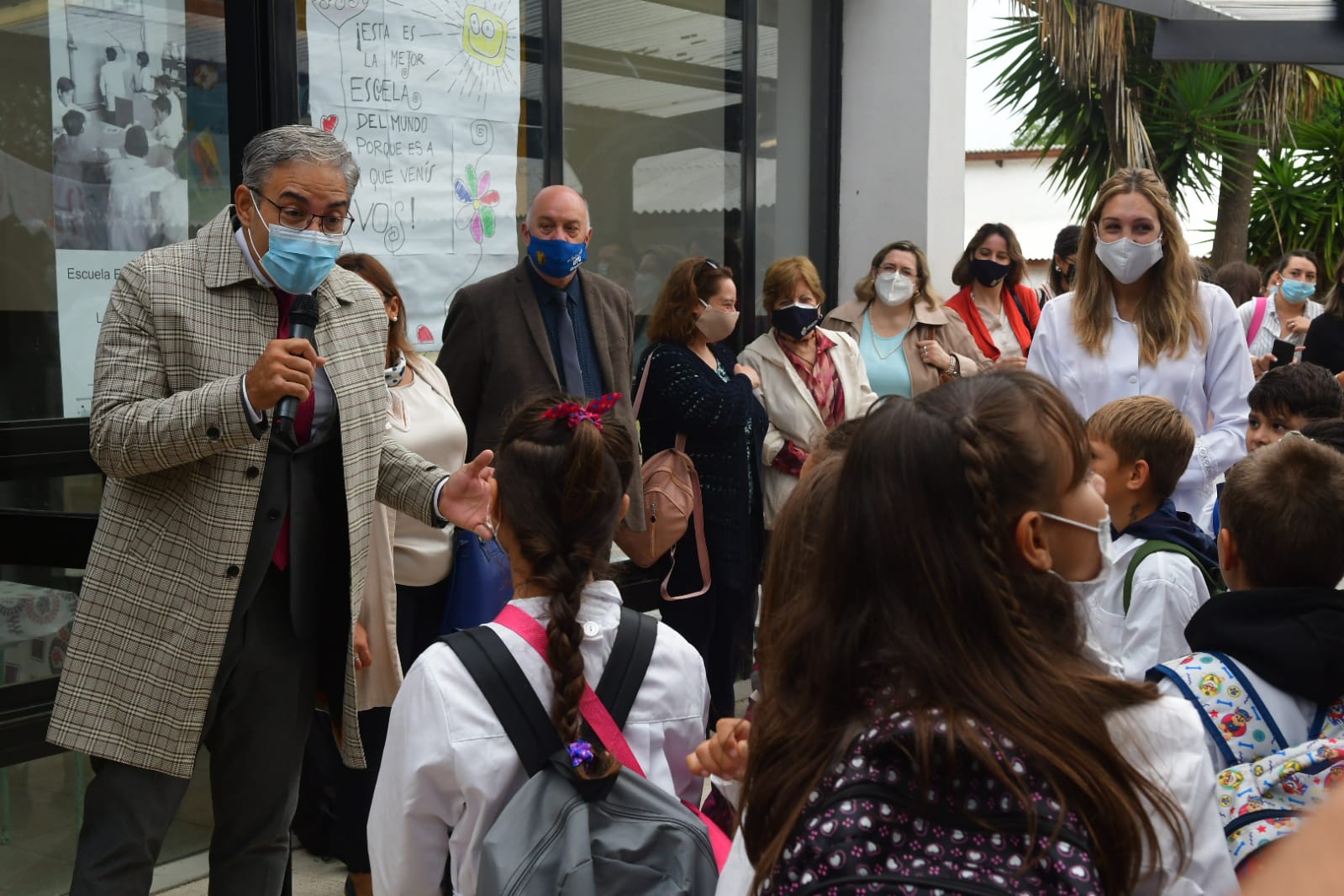 Robert Silva en inicio de clases 2022. Foto: El País / Francisco Flores