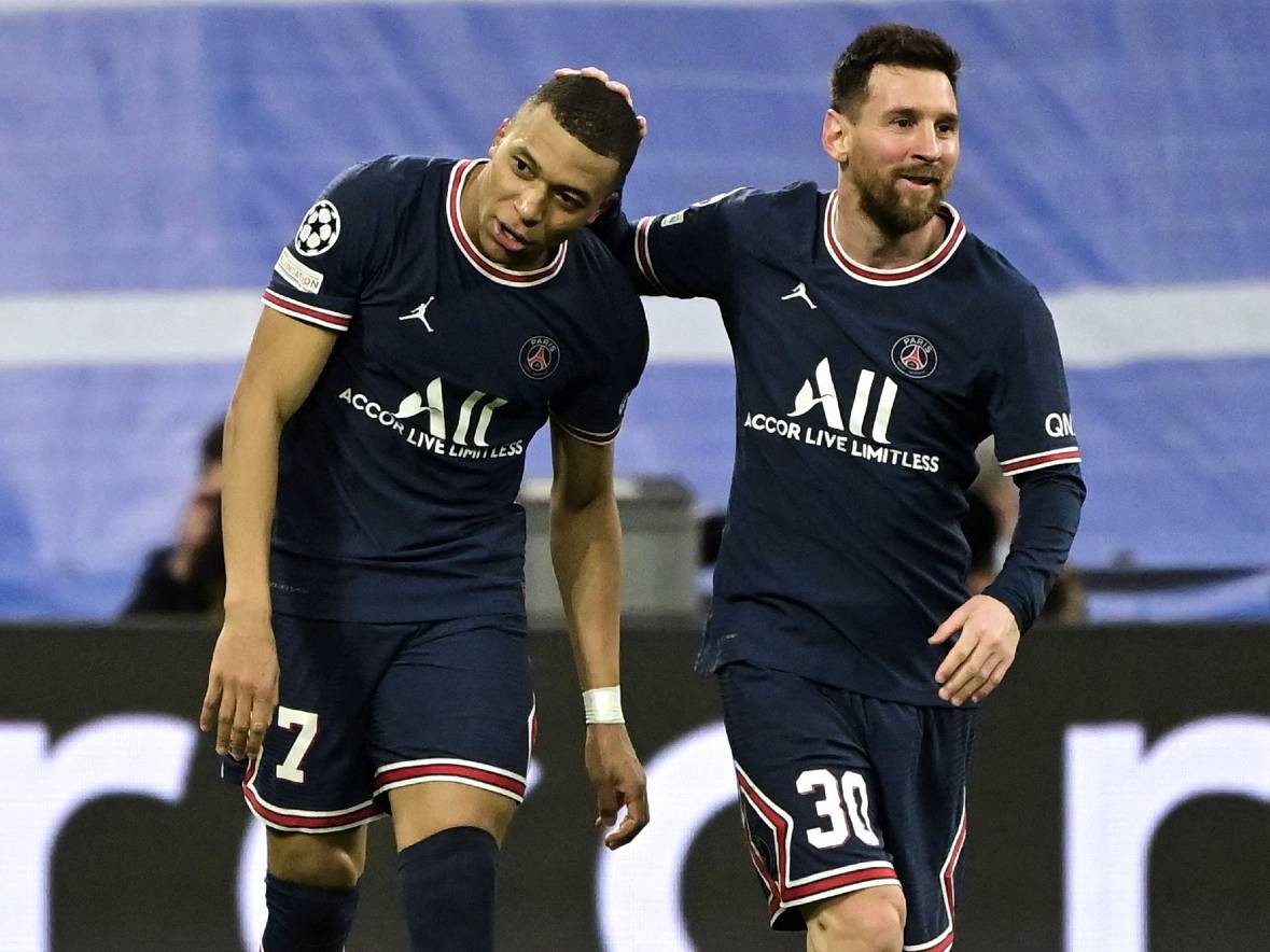 Mbappé y Messi