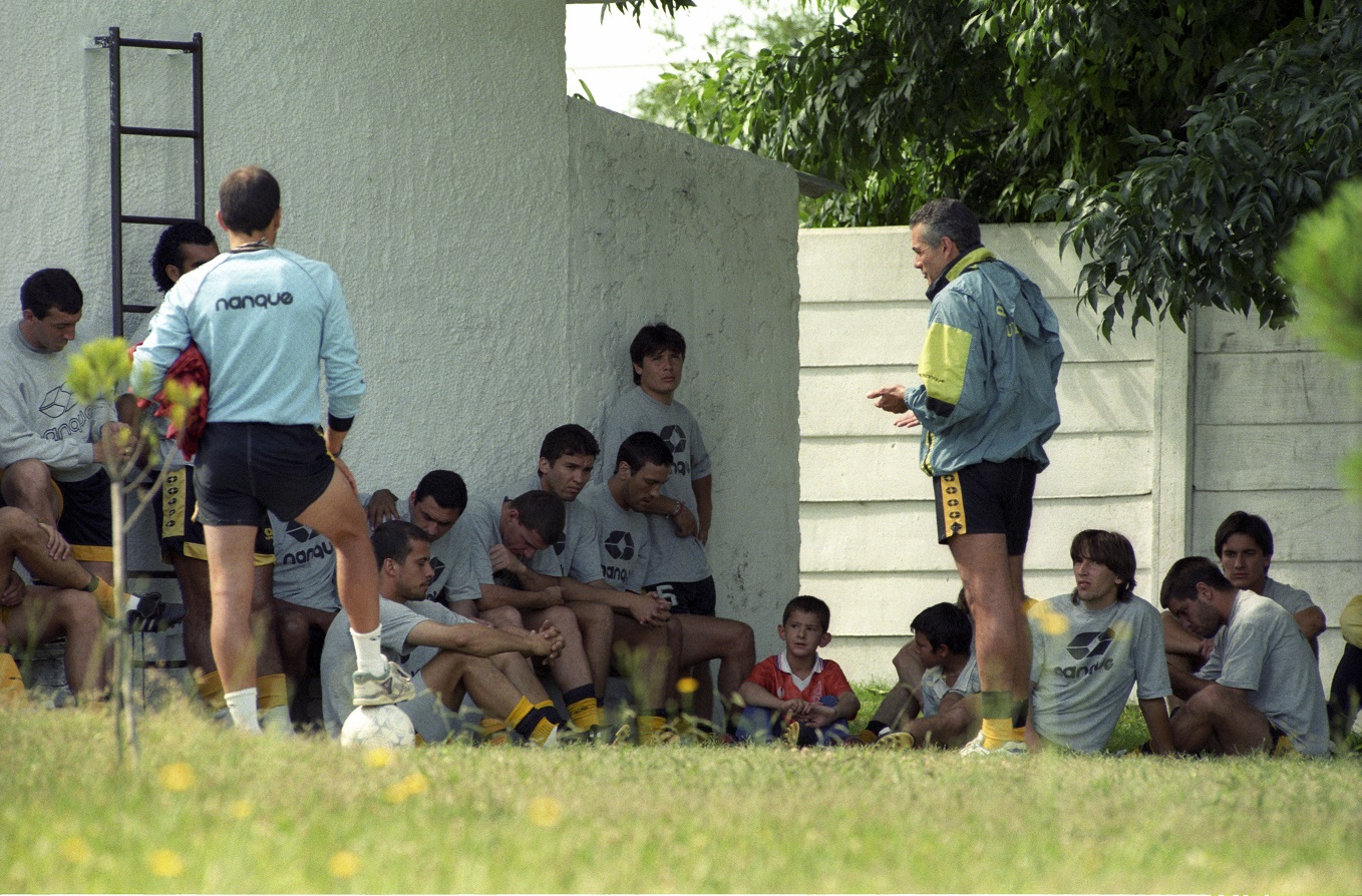 Matías Aguirregaray en Los Aromos de niño. Foto: Archivo El País.