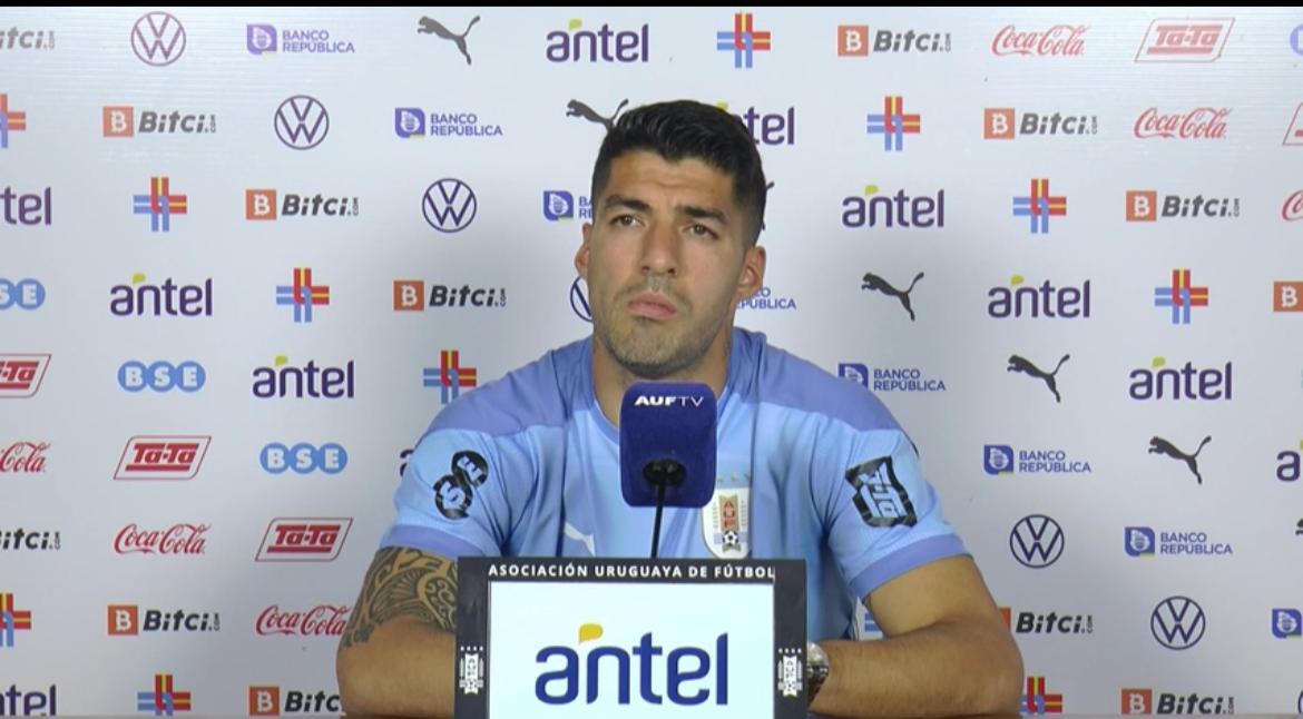 Luis Suárez en conferencia de prensa. Foto: Captura
