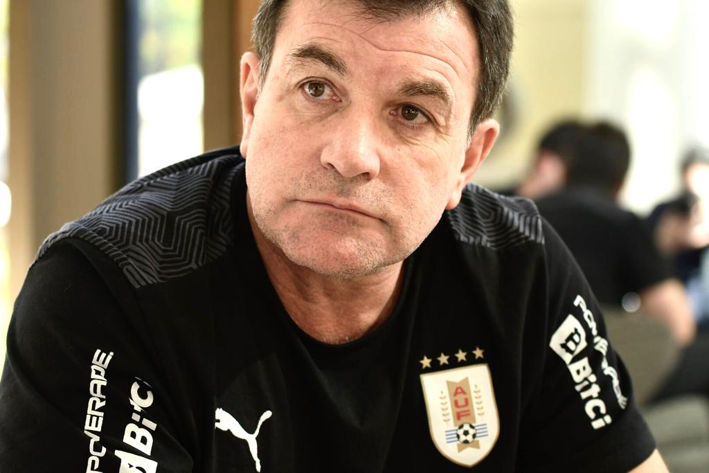 Jorge Giordano en la previa del duelo entre Chile y Uruguay. Foto: Leonardo Mainé - Enviado.
