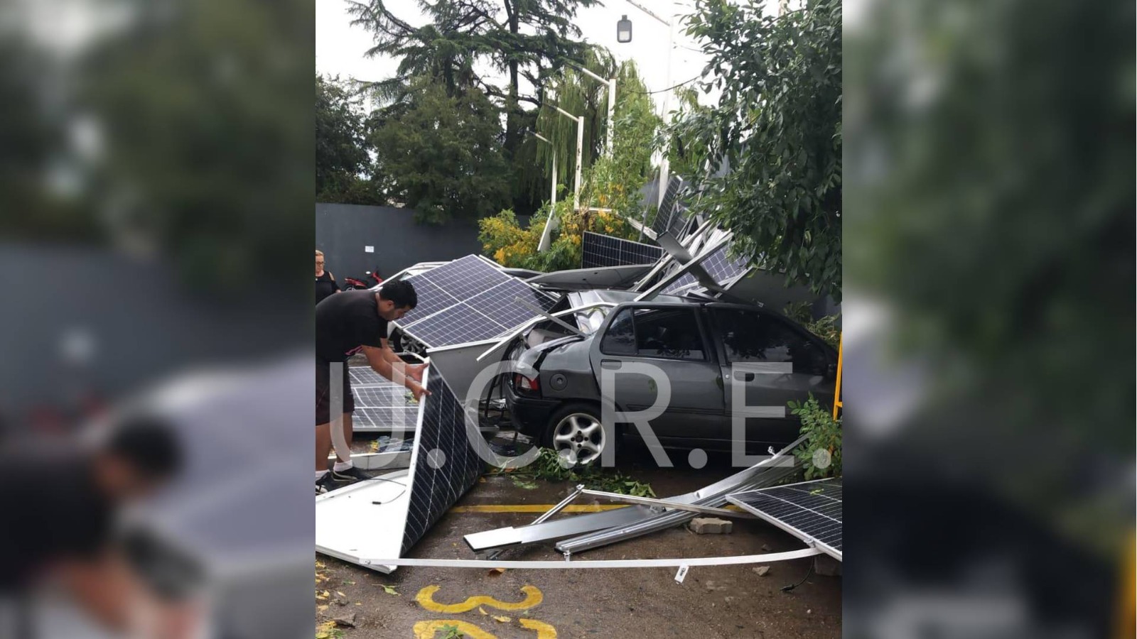 Destrozos por tormenta en la ciudad de Mercedes, Soriano. Foto: Gentileza de UCRE Uruguay