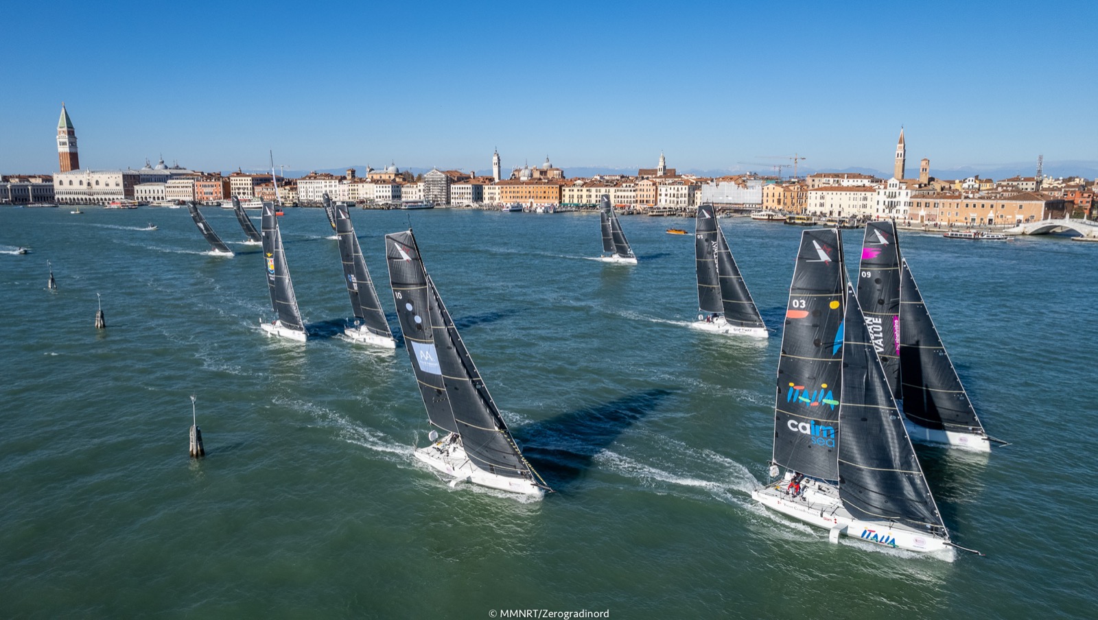 Dominique Knüppel se prepara para competir en el Campeonato Mediterráneo Femenino Offshore. Foto: @MMNRT/Zerograndinord