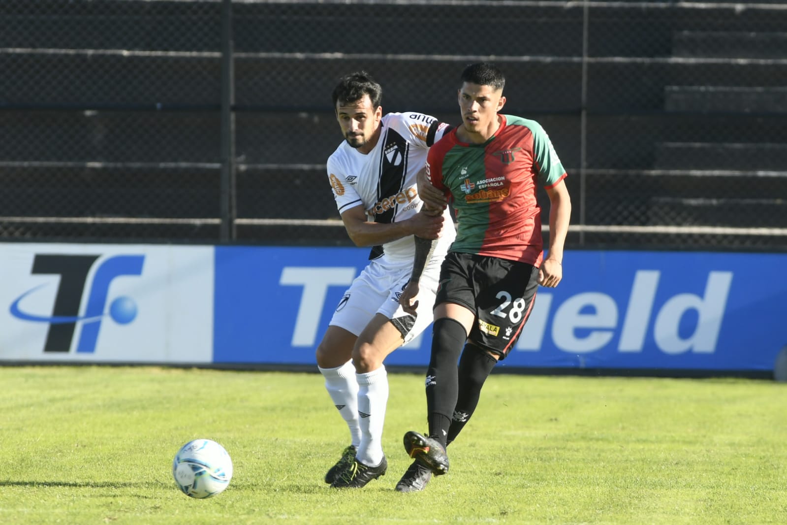 Danubio vs. Boston River. Foto: Marcelo Bonjour.