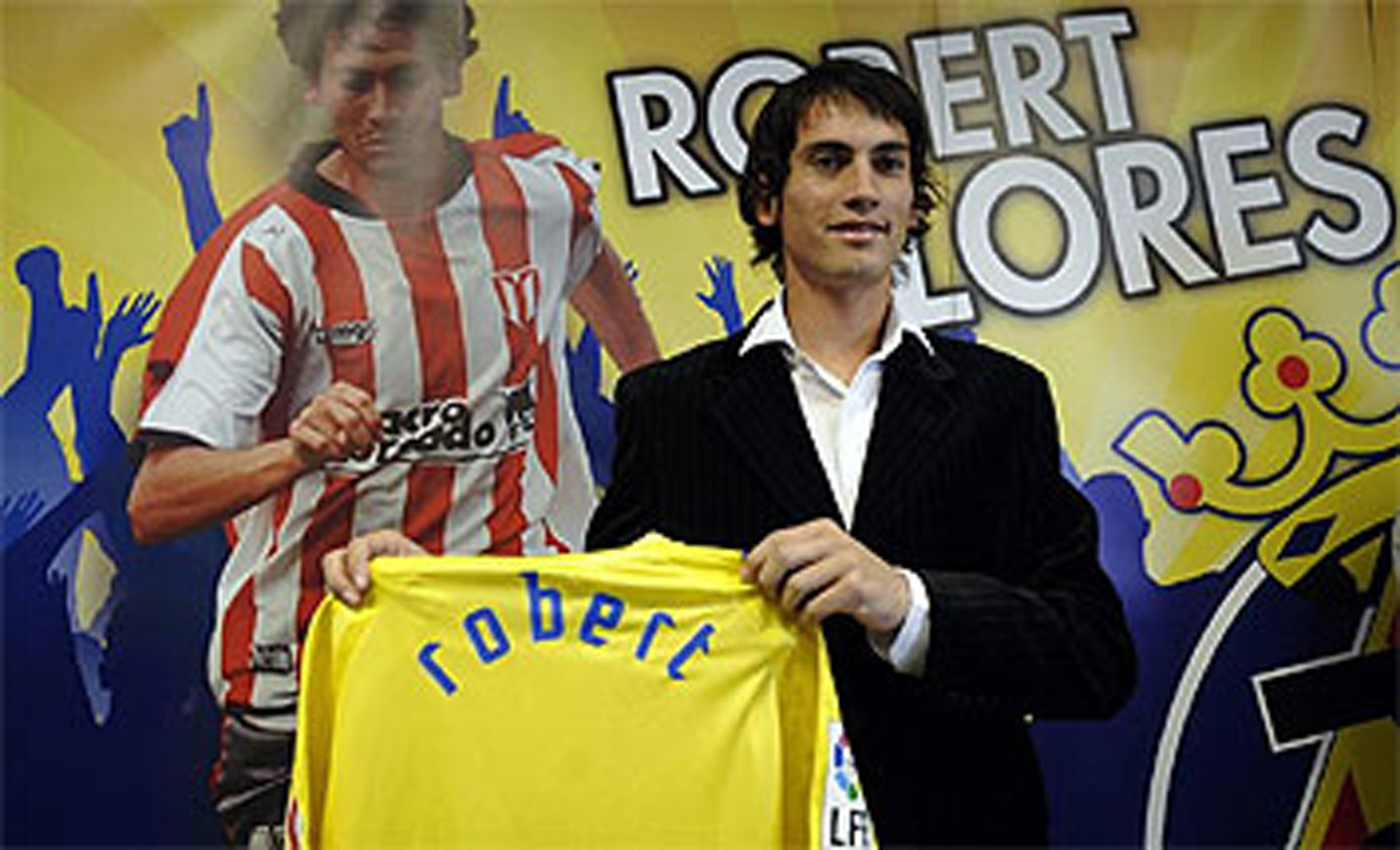Robert Flores en su presentación en Villarreal. Foto Archivo El País