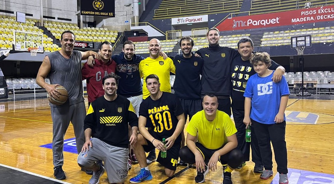 Ignacio Ruglio y Jorge Barrera jugaron juntos al básquetbol. Foto: Ignacio Ruglio.