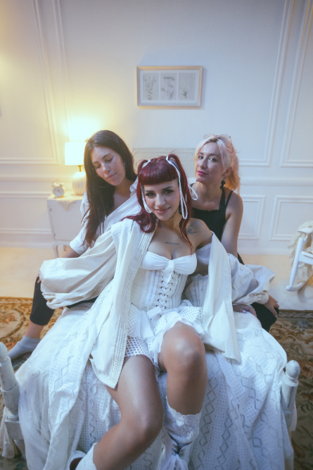 Melanie Anton junto a Cazzu. Foto: Franco Puente