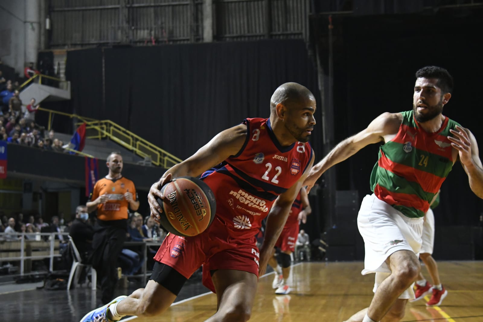 Goes ante Aguada. Foto: Marcelo Bonjour.