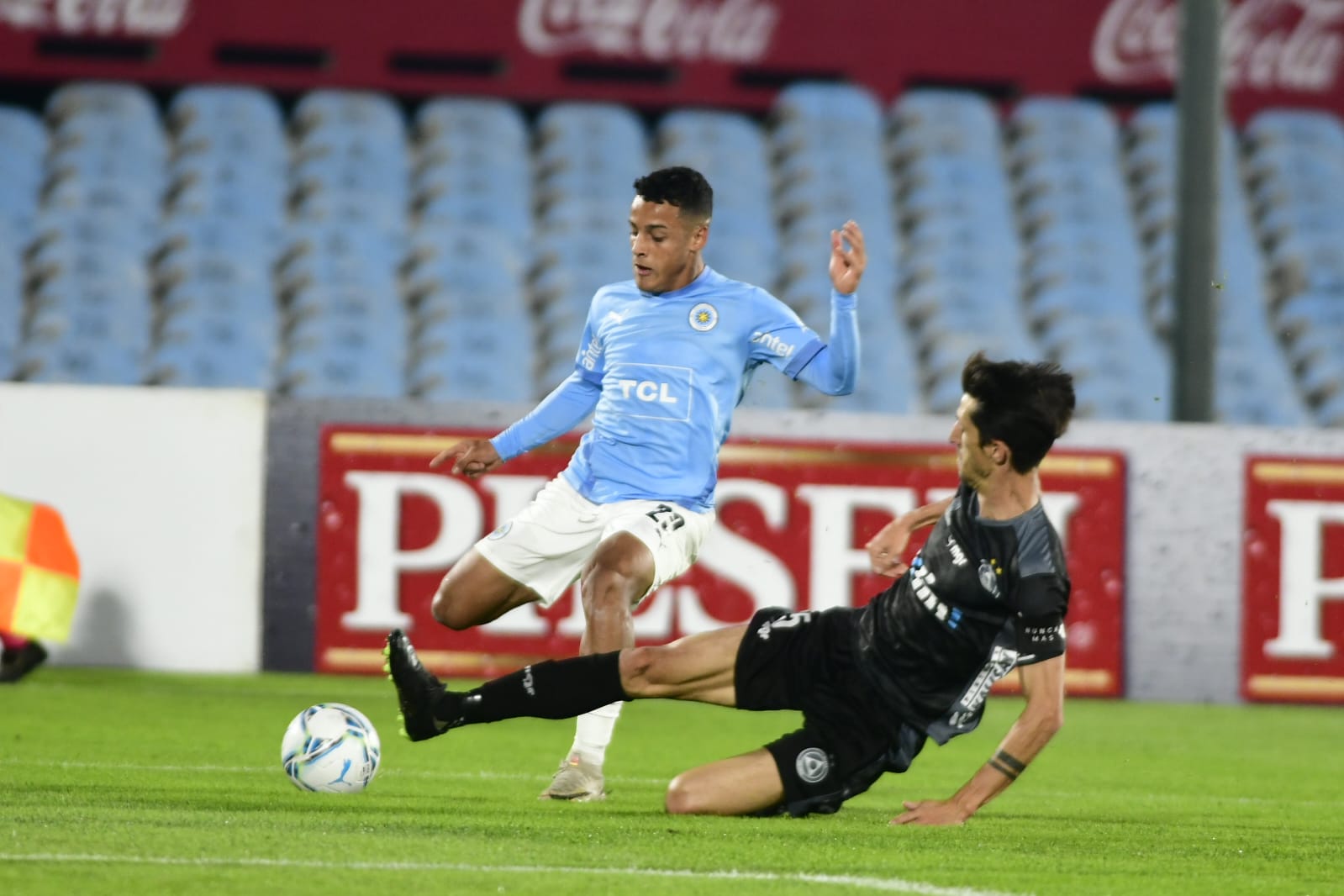 MC Torque vs. Plaza Colonia