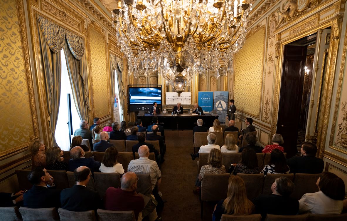 Homenaje a la Democracia de Ceres en España. Foto: Ceres