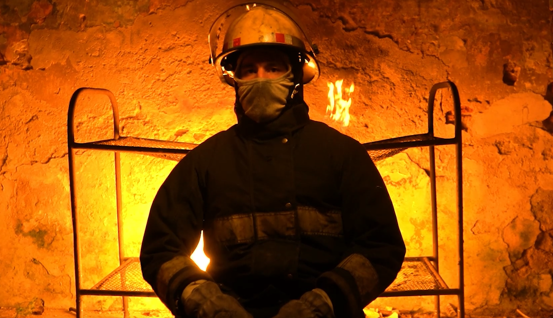 Bombero. Foto: Captura de pantalla del Ministerio del Interior