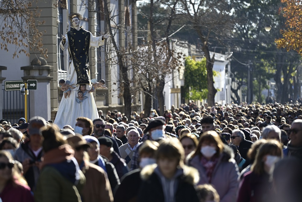Procesión de San Cono en Florida.