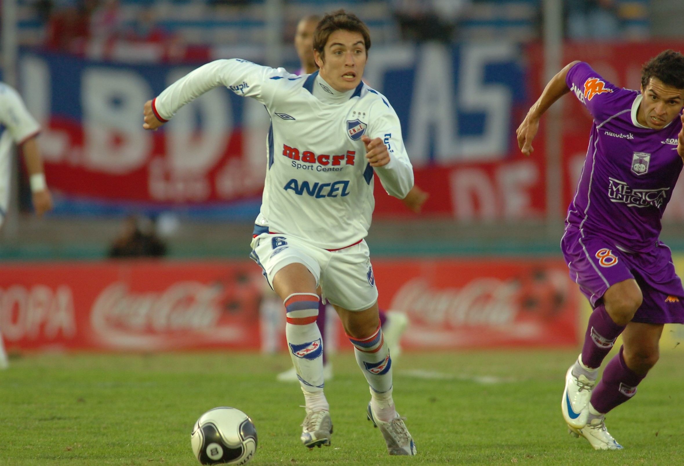 Matías Rodríguez defendiendo la camiseta de Nacional. Foto: Archivo El País.