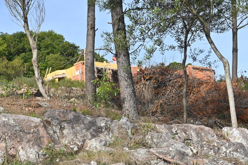 La casa en construcción de Nataia Oreiro en Las Cumbres, Punta Ballena. Foto: Ricardo Figueredo
