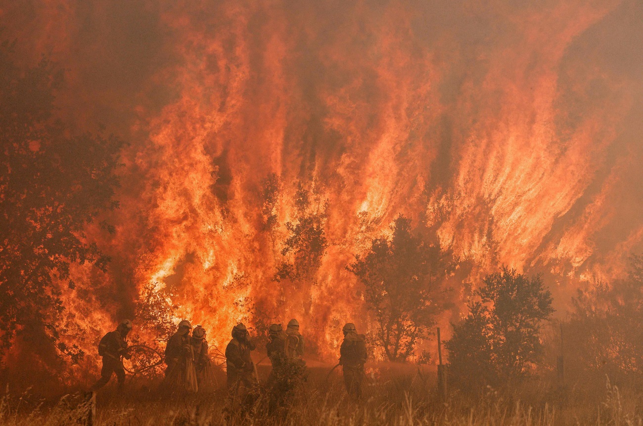 Impactantes imágenes de los incendios en España durante la ola de calor. Foto: EFE
