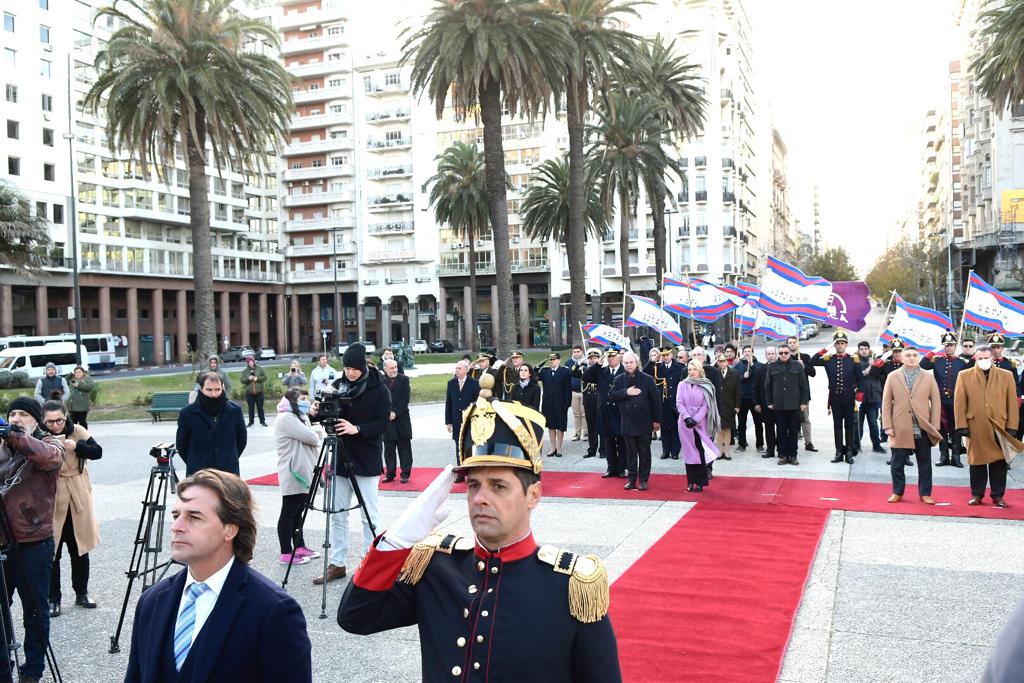 Acto del 19 de junio. Foto: Leonardo Mainé