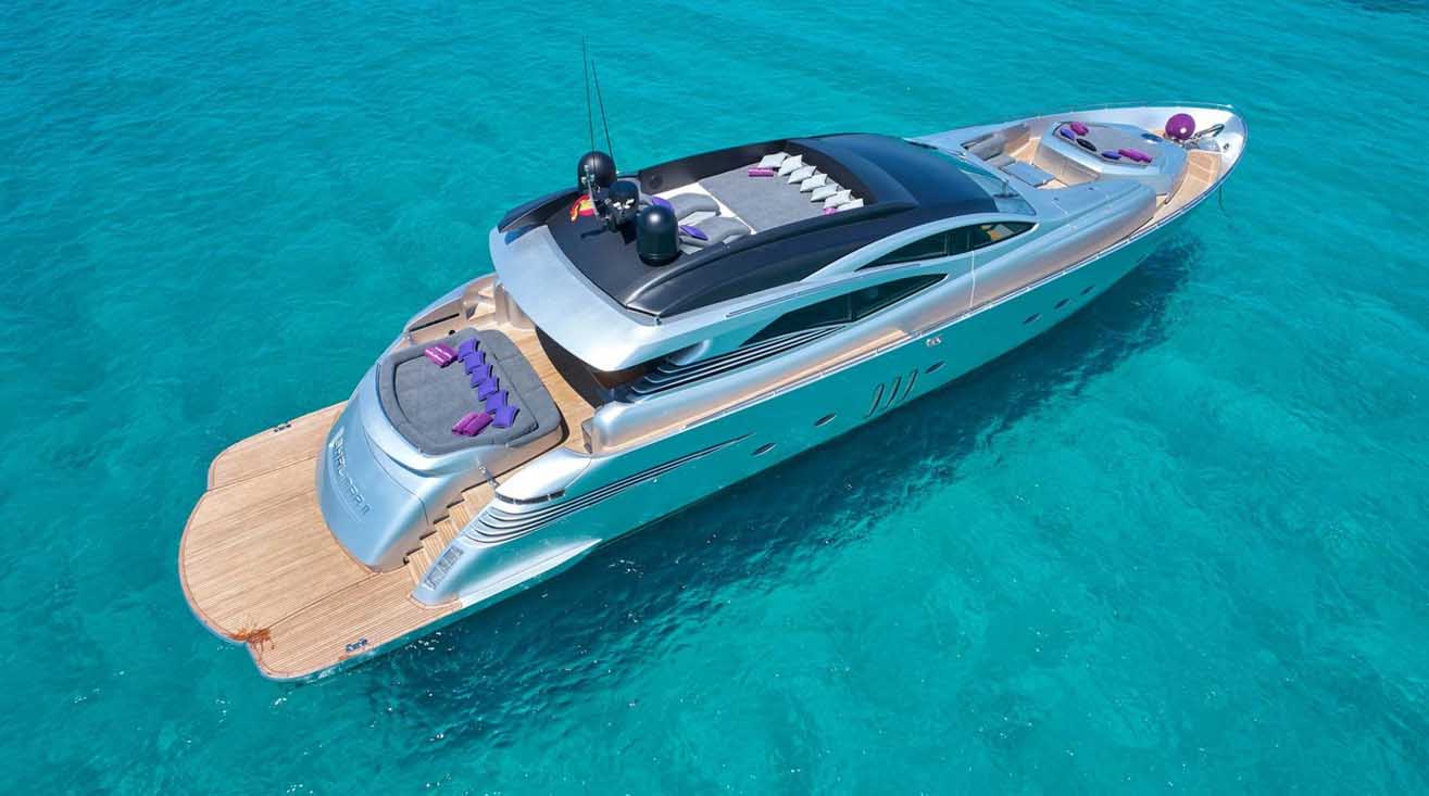 Alquilarlo cuesta 73.000 dólares por semana.