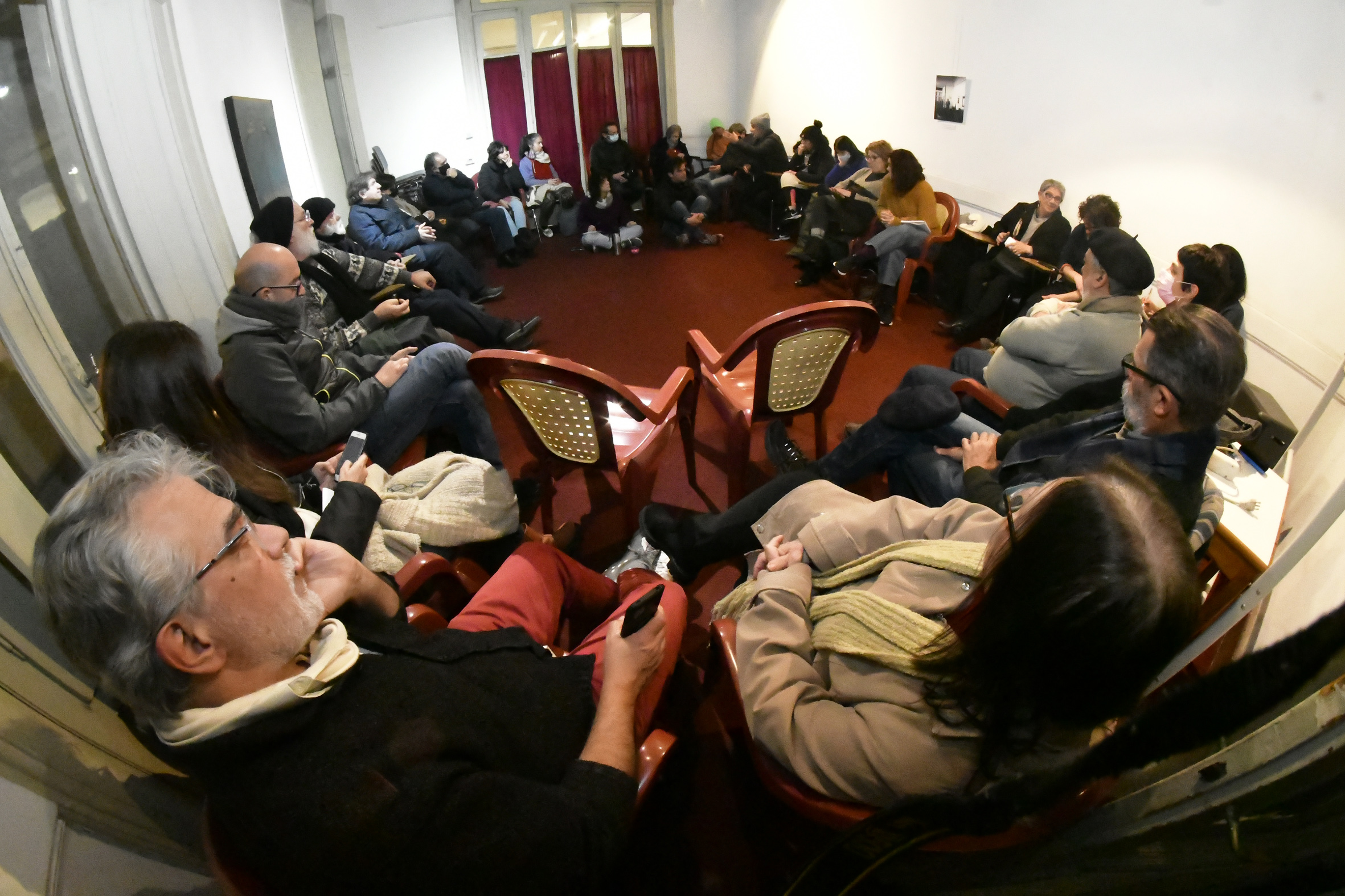 Reunión de vecinos por el puerto Dique Mauá. Foto: Estefanía Leal.
