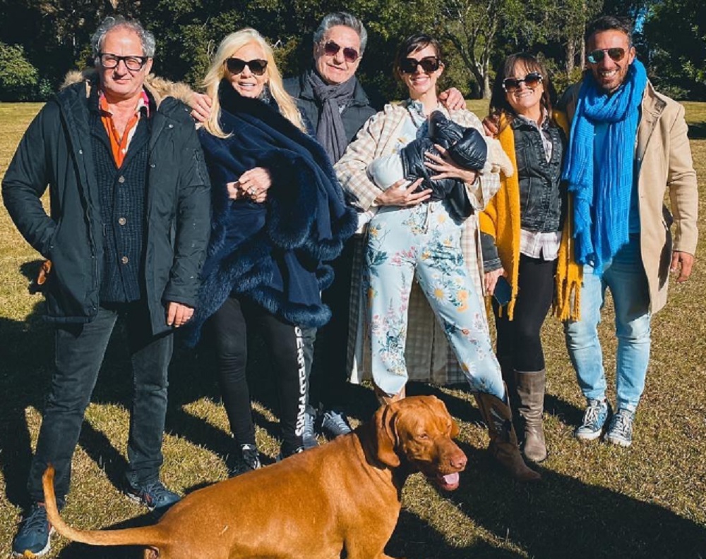 Susana Giménez y el elenco de "Piel de Judas". Foto: Instagram @gimenezsuok