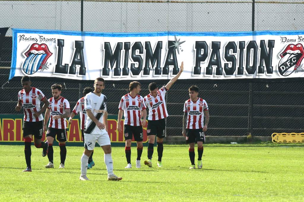 Thiago Borbas. Foto: Leonardo Mainé.
