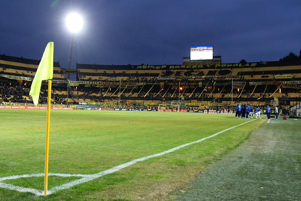 Estadio Campeón del Siglo. Foto: Leonardo Mainé.