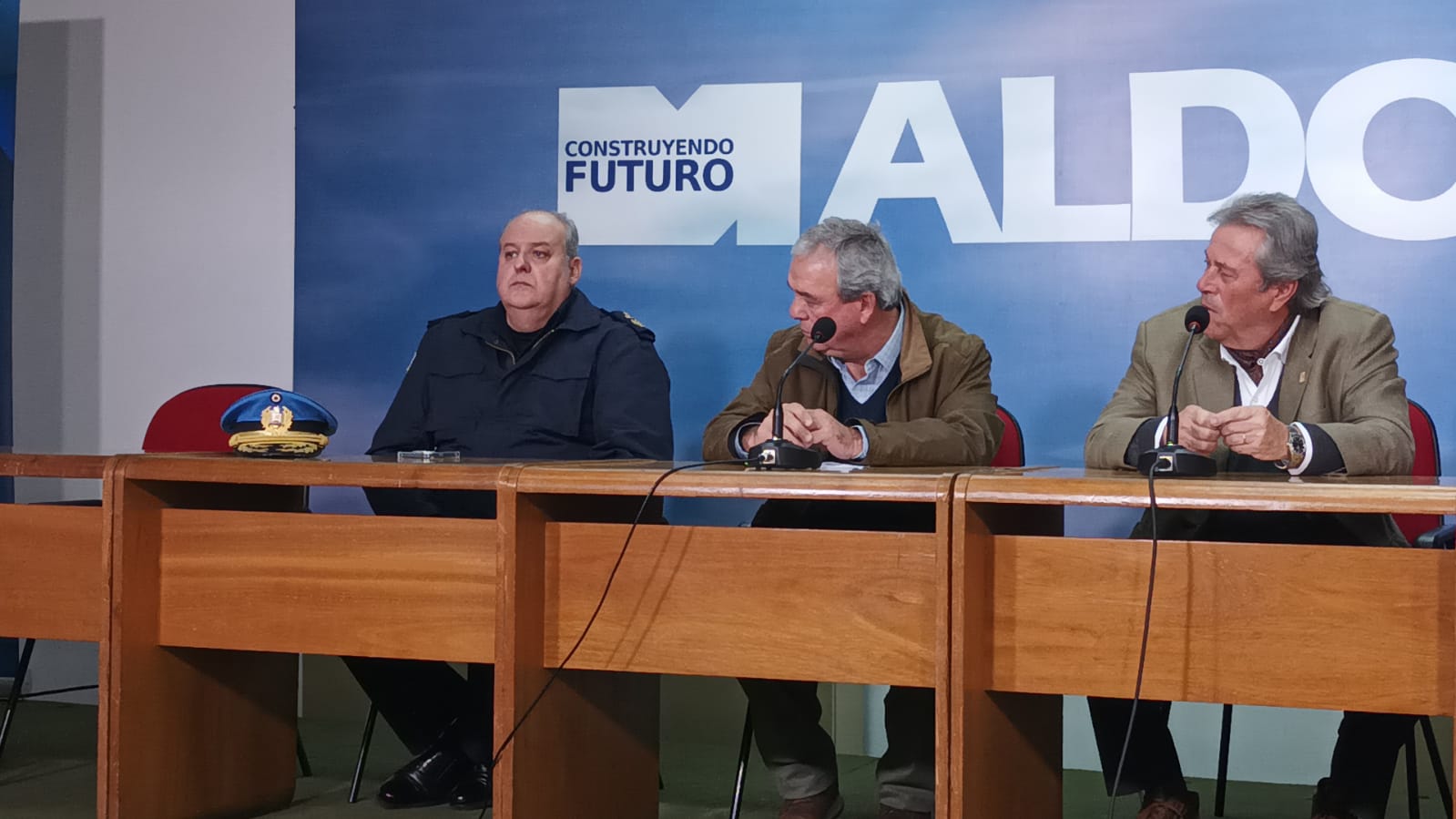 Firma de convenio entre el Ministerio del Interior e Intendencia de Maldonado. Foto: Ricardo Figueredo