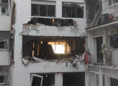 Varios apartamentos resultaron con destrozos. Foto: Redes Sociales
