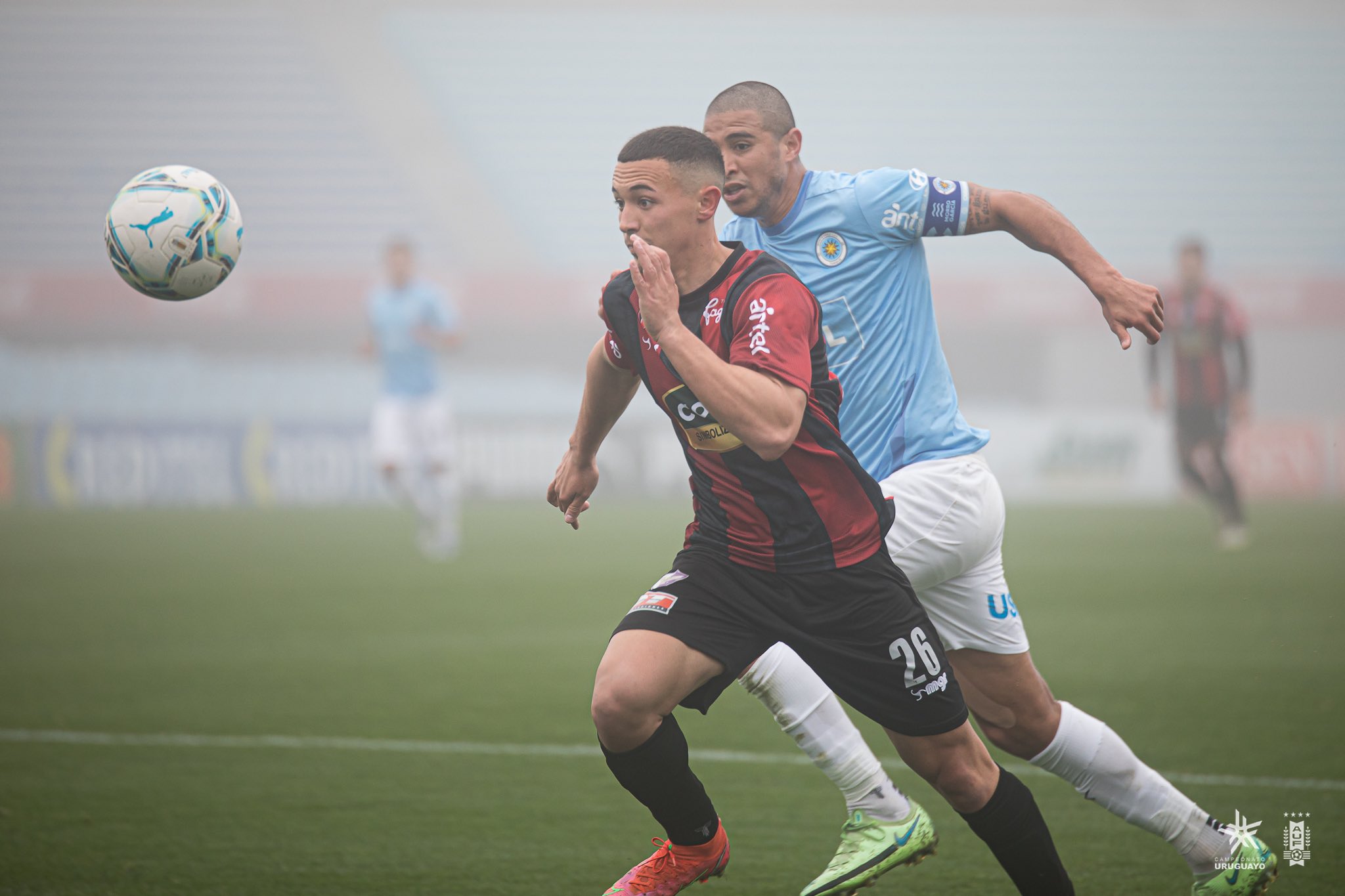 Montevideo City Torque y Fénix en el Estadio Centenario. Foto: @CampeonatoAUF