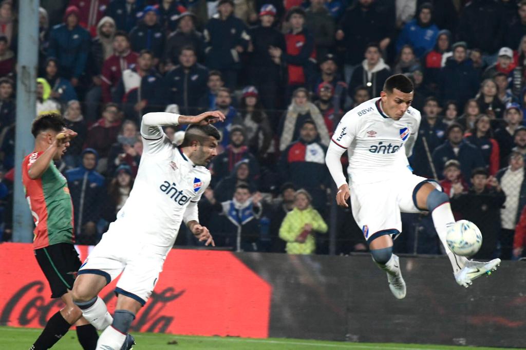 Nacional vs. Boston River. Foto: Leonardo Mainé.