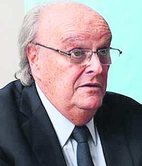 José De Mendiguren.