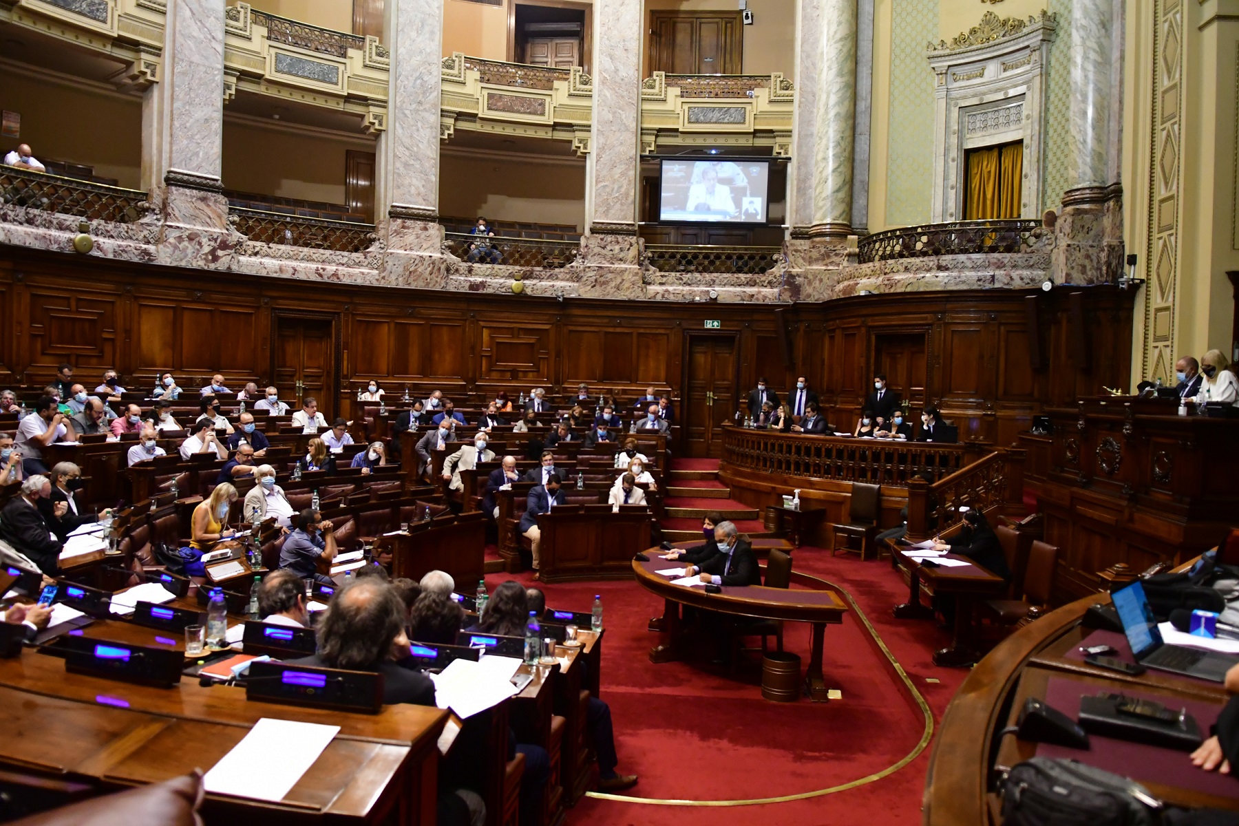 Parlamento. Foto: Francisco Flores.
