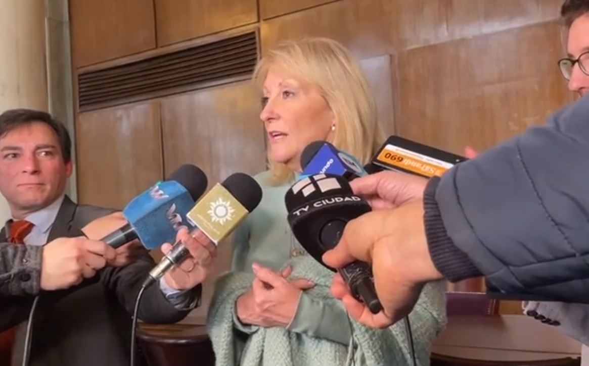 Carolina Cosse en rueda de prensa. Foto: Captura de video