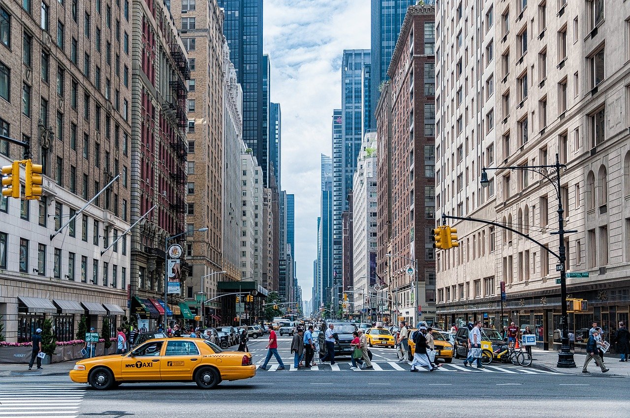 Gente caminando en Nueva York. Foto: Pixabay