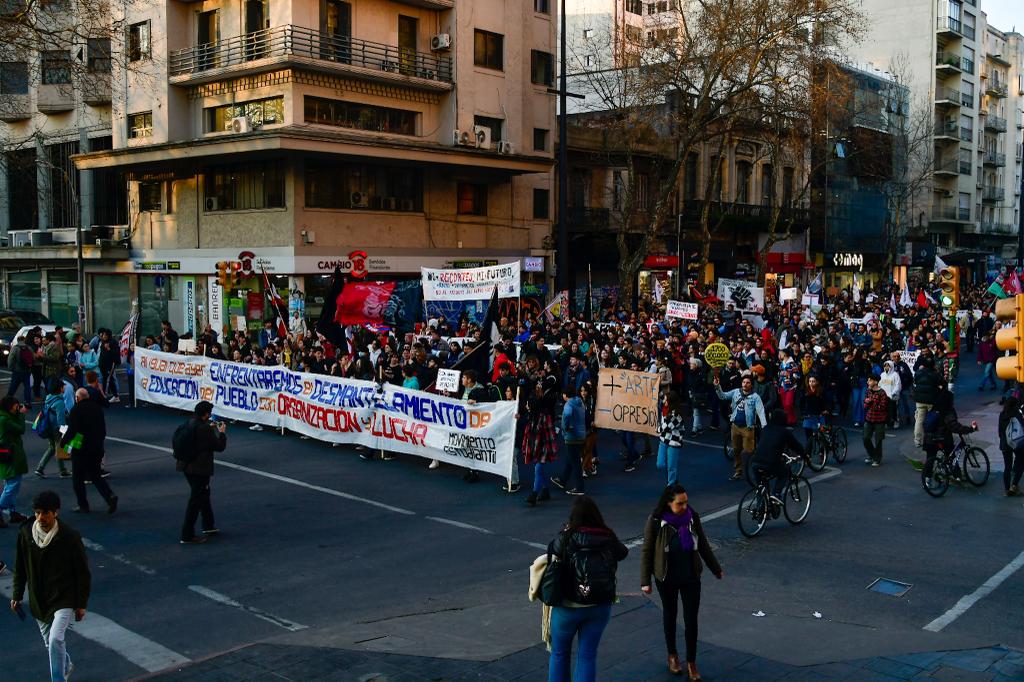 Protesta de los gremios educativos contra la reforma. Foto: Estefanía Leal.