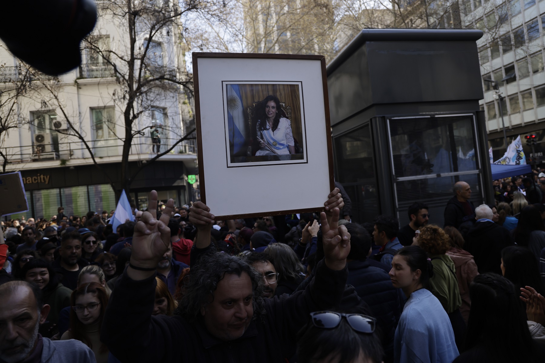 Marcha contra el intento de magnicidio en Argentina. Foto: Santiago Filipuzzi / La Nación.