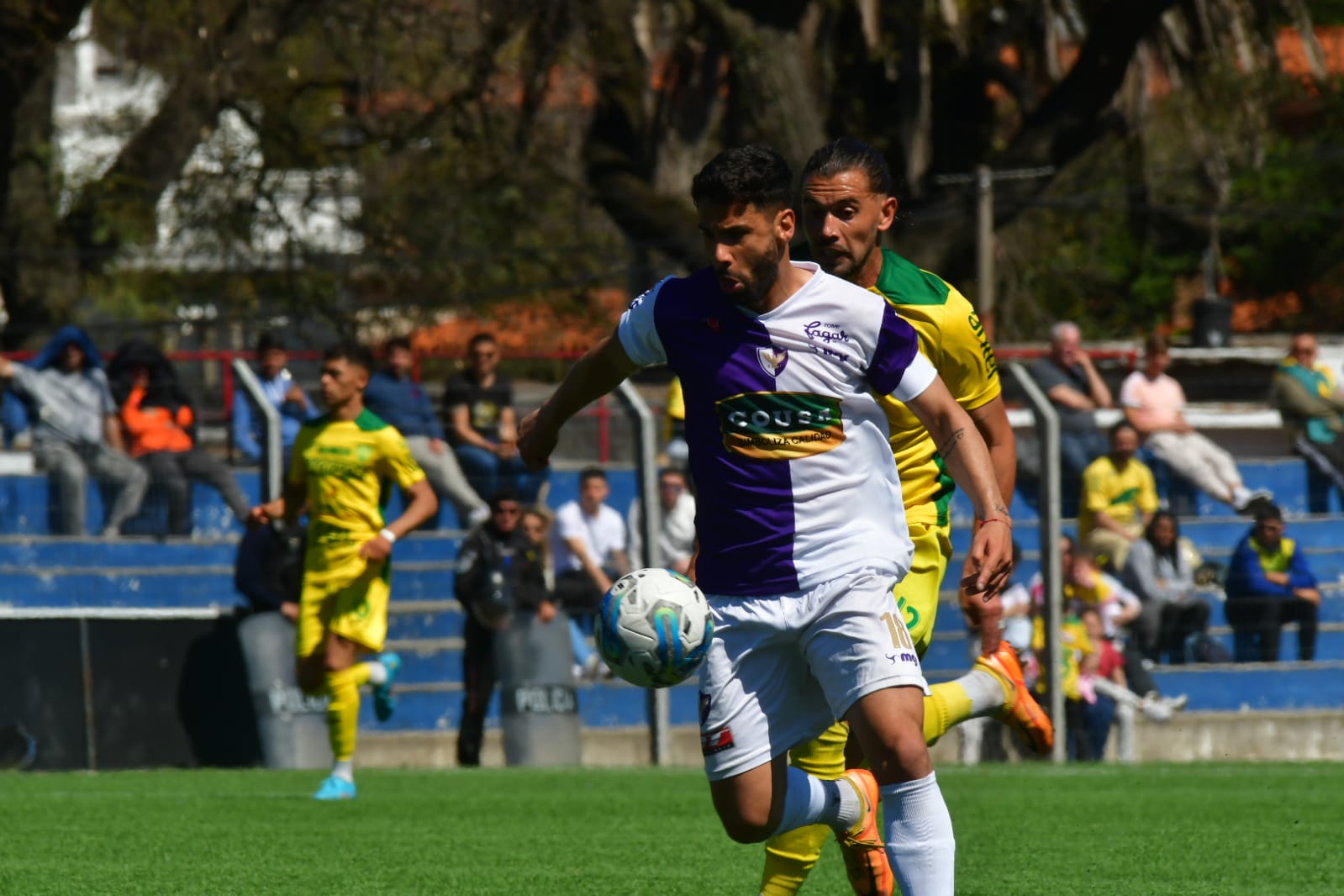 Cerrito vs. Fénix. Foto: Francisco Flores.