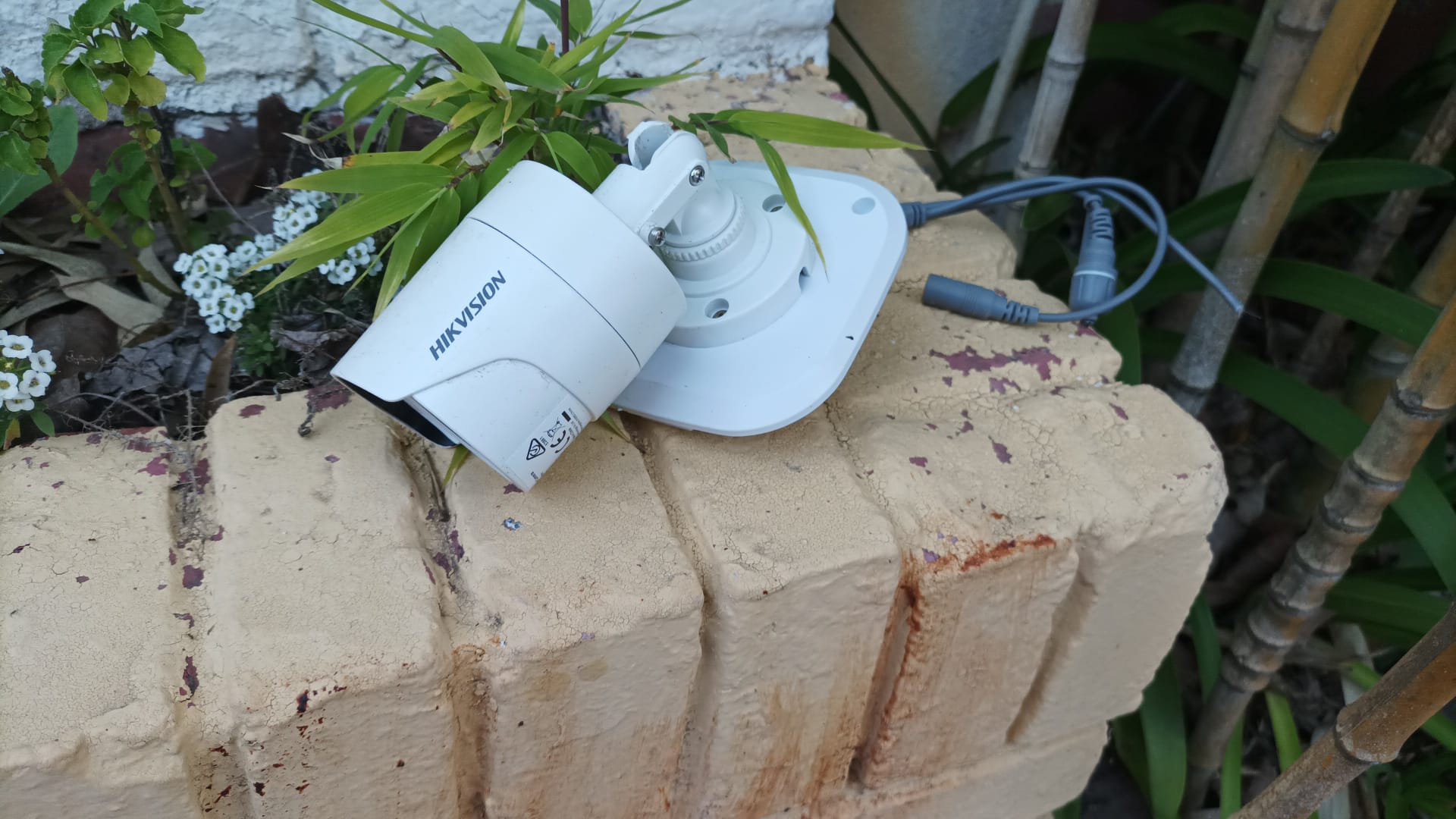 Daños en el Hotel Munich. Foto: Ricardo Figueredo