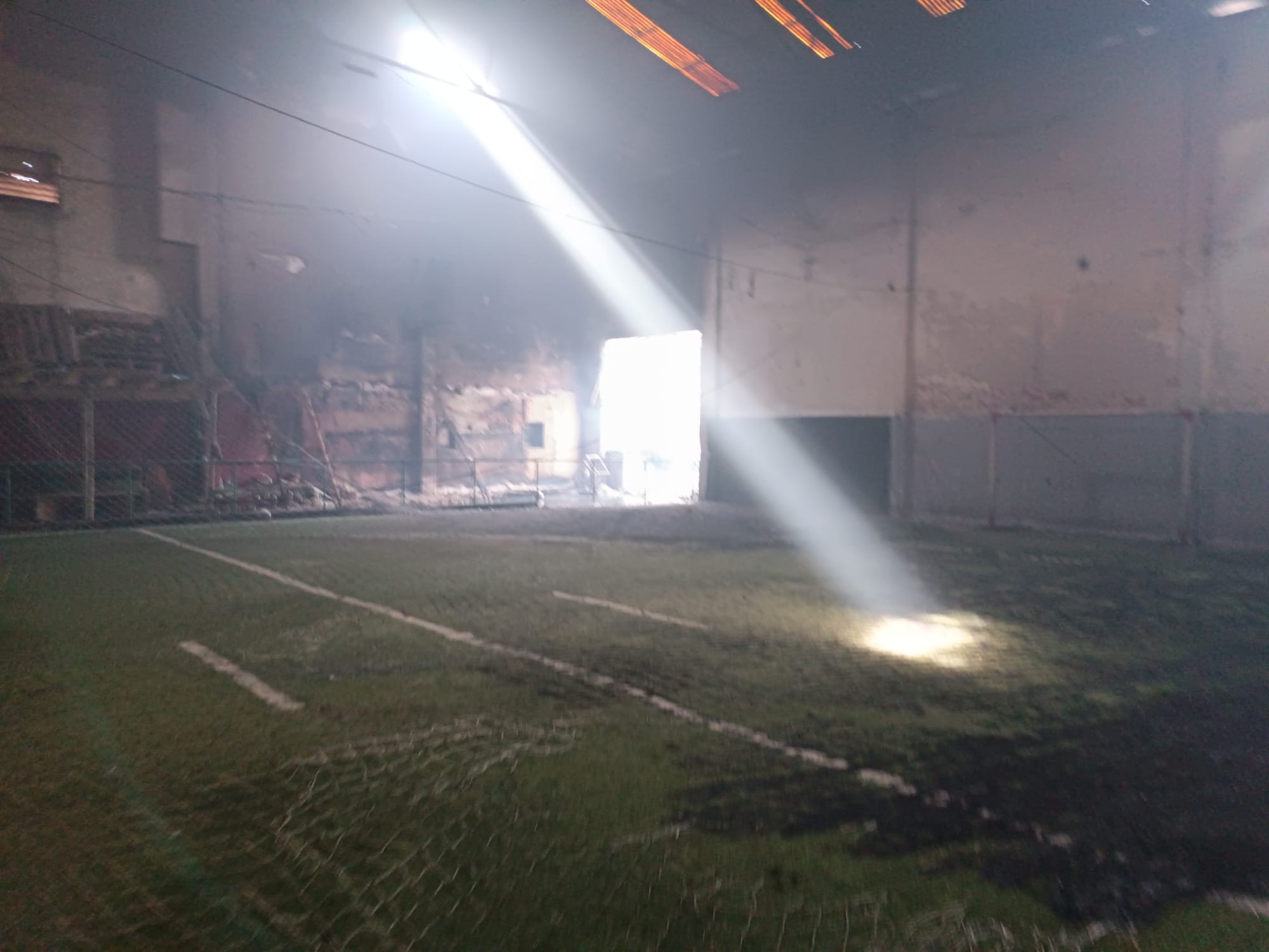 Incendio en exfábrica Bao Foto: Bomberos