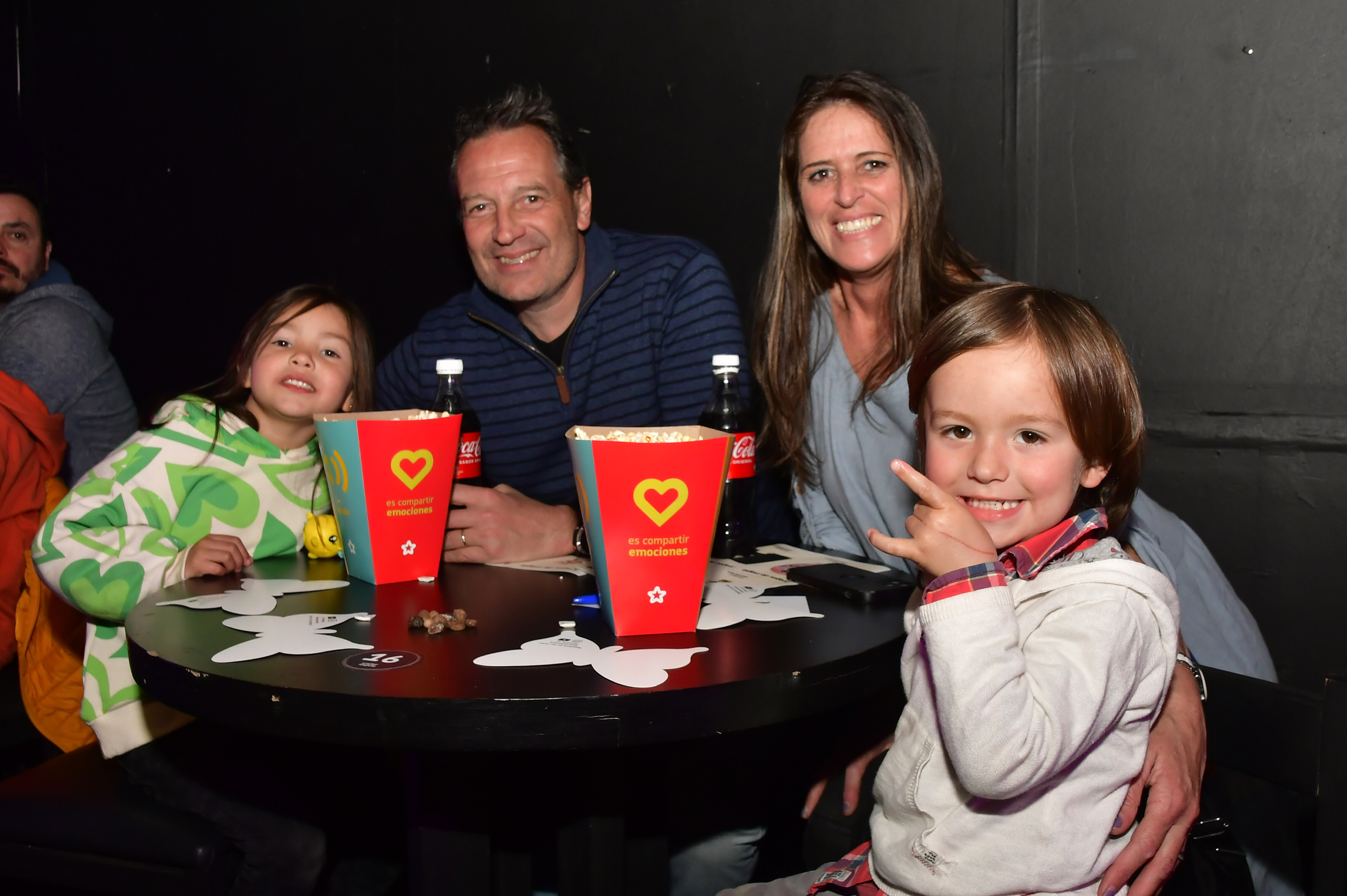 Sofía, Gustavo Biasiolli, María Eugenia García y Nicolás Biasiolli.