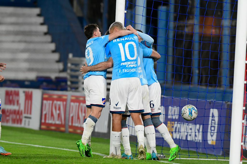 El festejo de los jugadores de Nacional. Foto: Estefanía Leal.