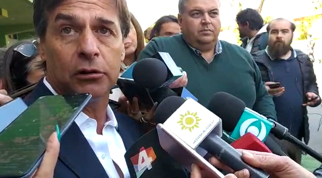 Luis Lacalle Pou en rueda de prensa. Foto: Captura